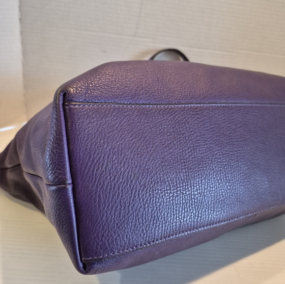 Coach Ava Chain tote Purse Pepple grain purple leather - Picture 8 of 9